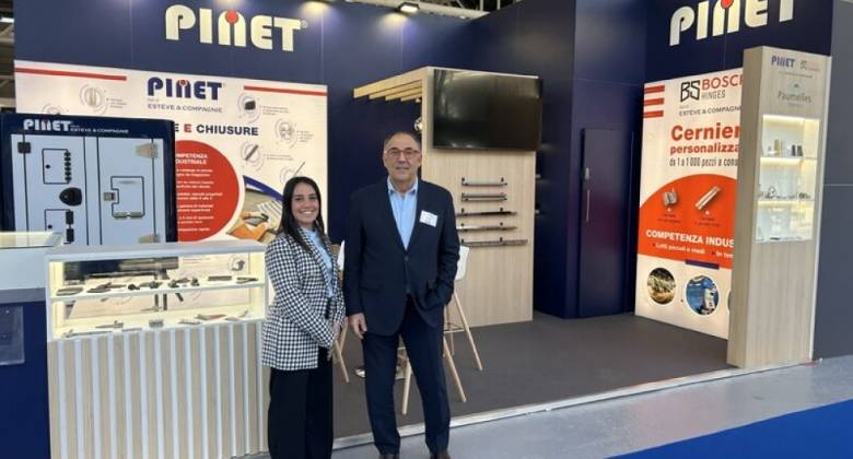 PINET au salon MECSPE 2026 à Bologne : charnières et verrouillages